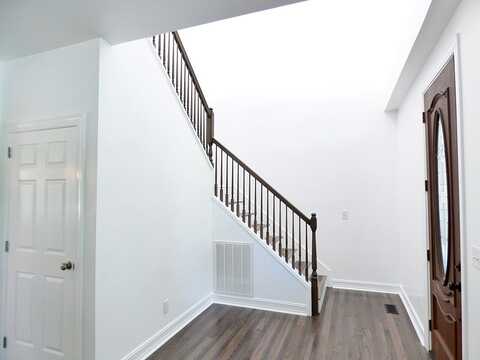 Main, SOUTH BOSTON, VA 24592