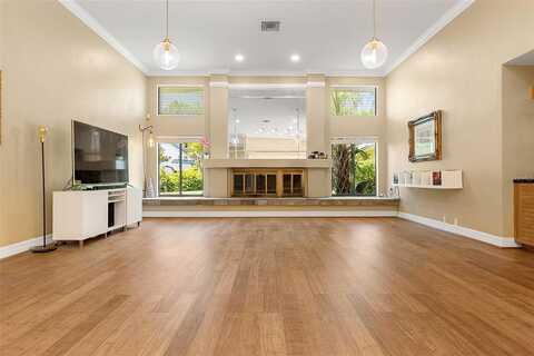 Grey Brooke, TAMPA, FL 33647