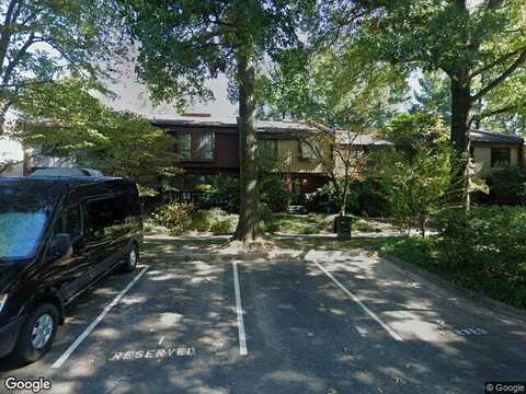 Lakes, RESTON, VA 20191