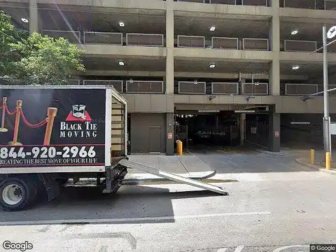 Main, DALLAS, TX 75202