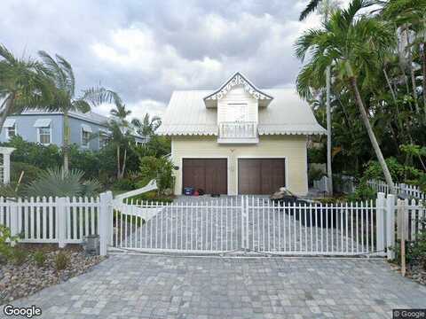 Binder, CAPTIVA, FL 33924