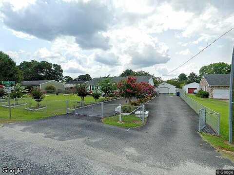 Ashley, HAYES, VA 23072