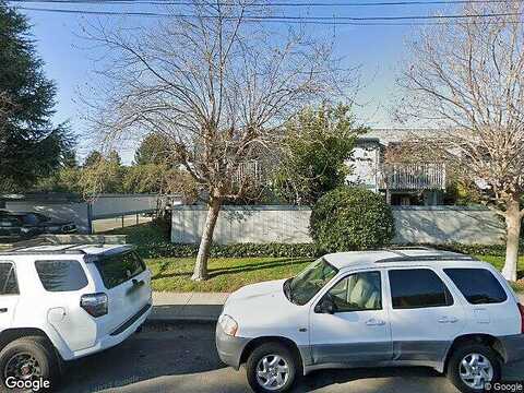46Th, CAPITOLA, CA 95010