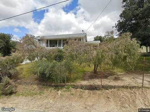 Calle El Capitan, SANTA CLARITA, CA 91390