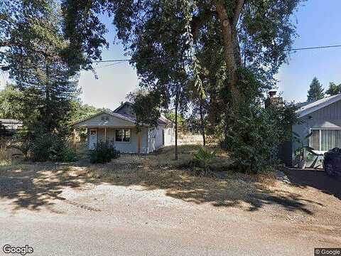 Center, LOS MOLINOS, CA 96055