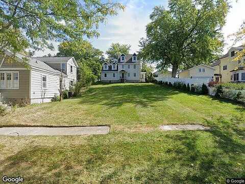 West, LAKE GENEVA, WI 53147