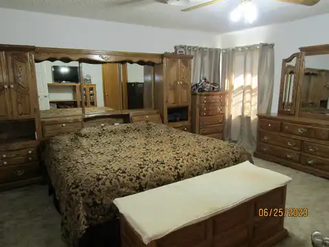 Blevins, HEREFORD, TX 79045