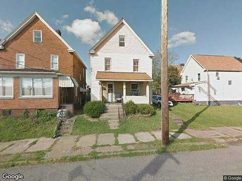 1St, ELLWOOD CITY, PA 16117
