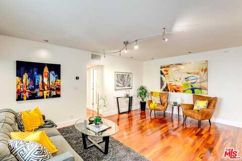 S Bentley Ave, Los Angeles, CA 90025