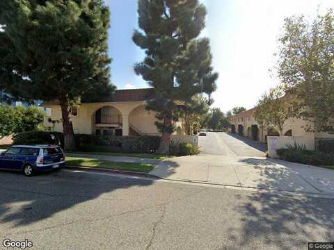 Patricia Ave, Simi Valley, CA 93065