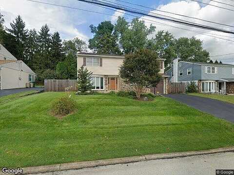 Cedar, LAFAYETTE HILL, PA 19444