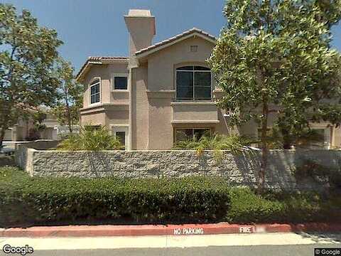 Henley, VILLA PARK, CA 92867