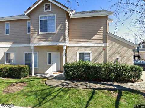 Manchester Ln, Fairfield, CA 94533