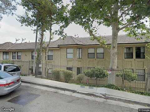 Grace Ave, Los Angeles, CA 90068