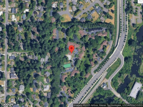 Bellefield Park Ln, Bellevue, WA 98004