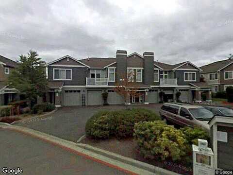 Ne 5Th Ct, Renton, WA 98059