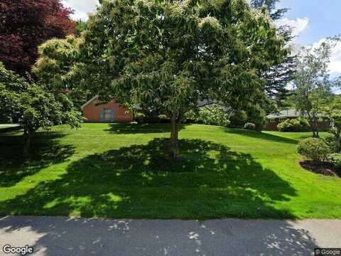 Blossom, NEW CASTLE, PA 16105