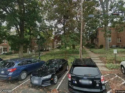 S Barton St, Arlington, VA 22204