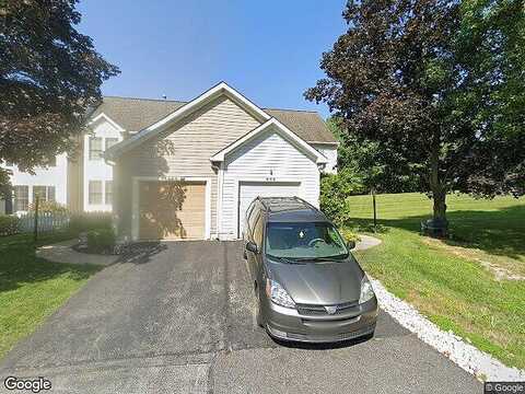 Dunbarton Ct #72, CHADDS FORD, PA 19317