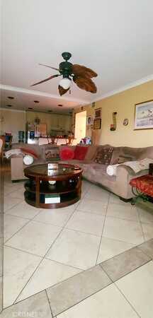 Independence Avenue, Canoga Park, CA 91304