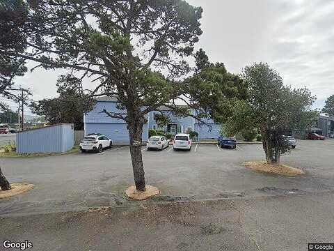 S Holladay Dr, Seaside, OR 97138