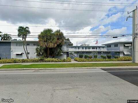 16Th, NORTH MIAMI, FL 33161