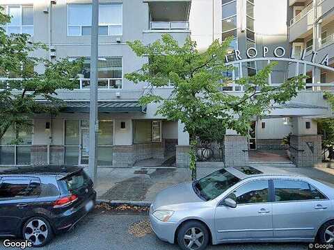 110Th Ave Ne #Ph05, Bellevue, WA 98004
