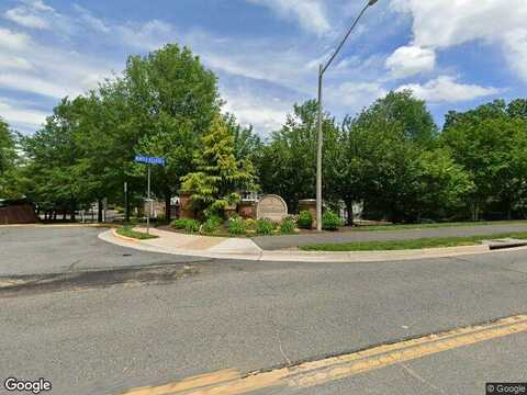 Rolling Woods Ct #201, SPRINGFIELD, VA 22152