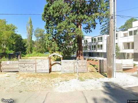 Roseberg Ave S #9, Seattle, WA 98168