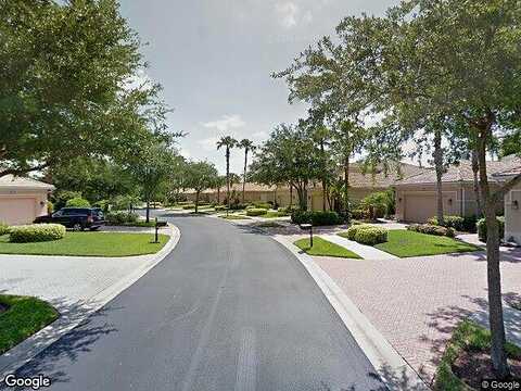 Santorini Pl #13, NAPLES, FL 34113