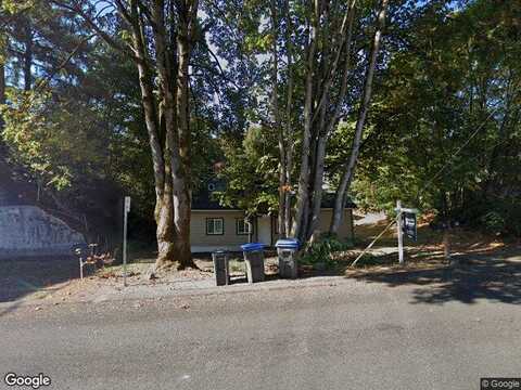 N Wycoff Ave #A, Bremerton, WA 98312