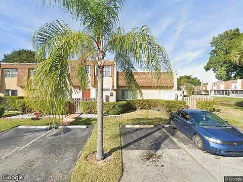 Nw 95Th Ter, Sunrise, FL 33351