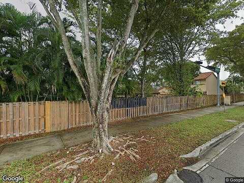 Sw 95 Lane, Miami, FL 33196