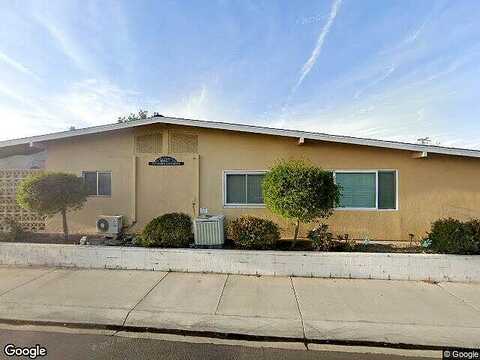 Golden Rain Rd #3C, Seal Beach, CA 90740