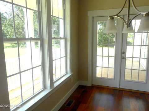 Colonnade, HAMPSTEAD, NC 28443