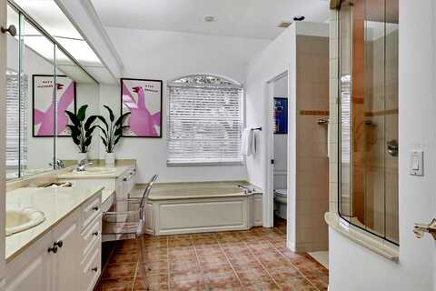 Royal Calcutta, BRADENTON, FL 34202