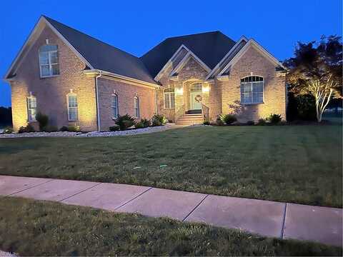 Justin Quay, CHESAPEAKE, VA 23322