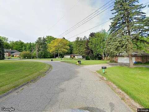Crooked Limb Court, Flushing, MI 48433
