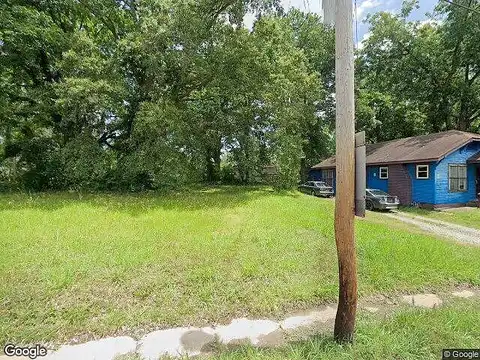 Elizabeth Street, Jackson, TN 38301