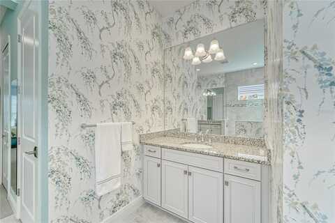 Manns Harbor, APOLLO BEACH, FL 33572