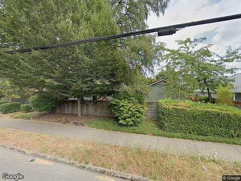 1St, HILLSBORO, OR 97124