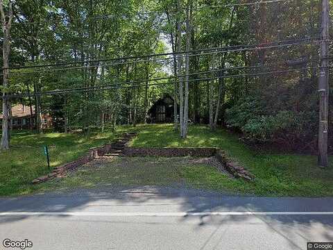 S Lake Drive, Lake Harmony, PA 18624