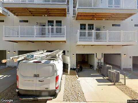Yellow Daisy Terrace, Ashburn, VA 20147