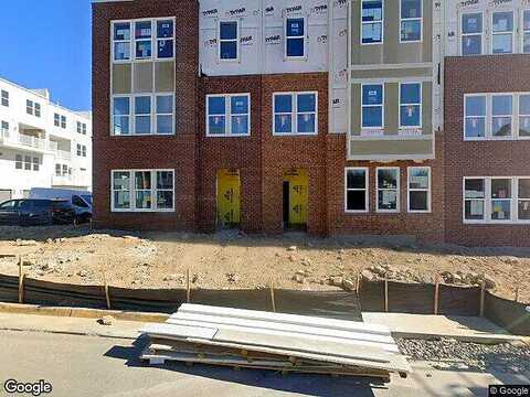 Lavender Dust Square, Ashburn, VA 20147