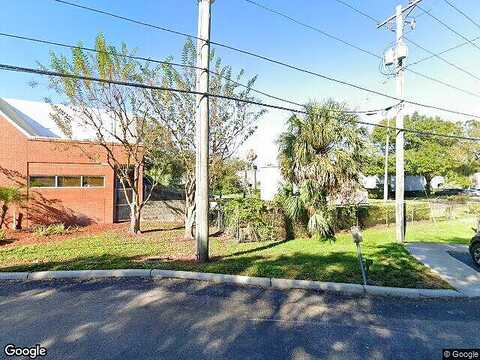Somerset Park Drive, Tampa, FL 33613