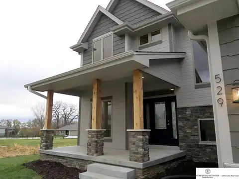 Devonshire, GRETNA, NE 68028