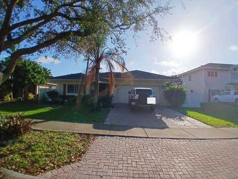 17Th, POMPANO BEACH, FL 33069