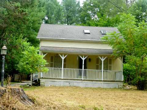Creek, WEST CHESTER, PA 19382