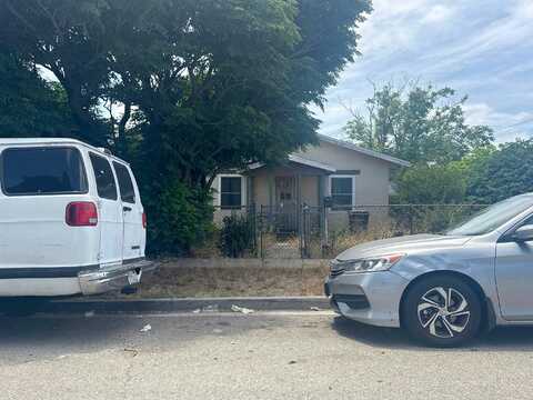 Chantry, FONTANA, CA 92335