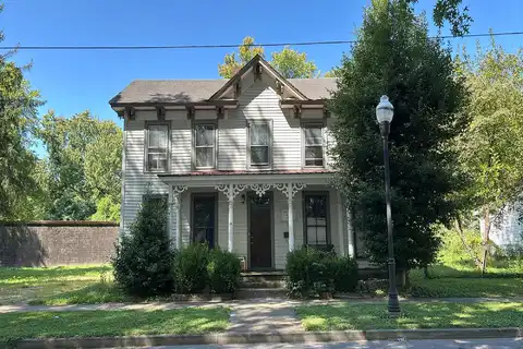 Main, HUNTINGTON, WV 25702
